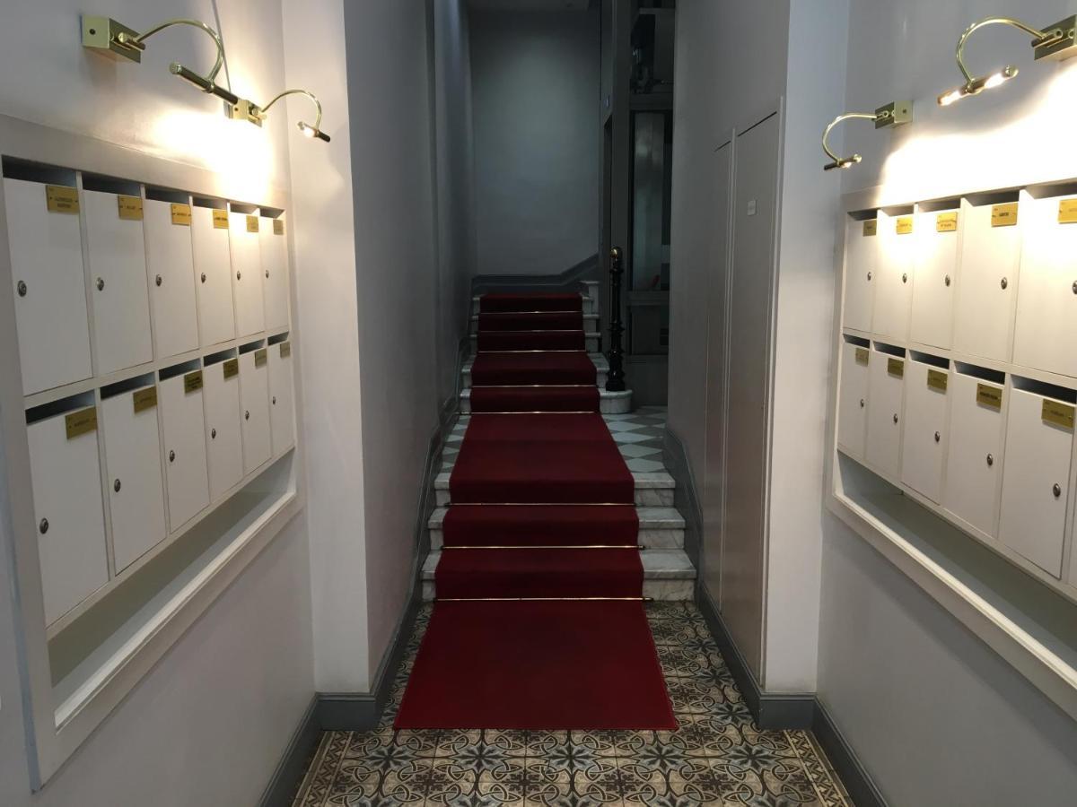 Palais Gioffredo Place Massena Nice Bagian luar foto
